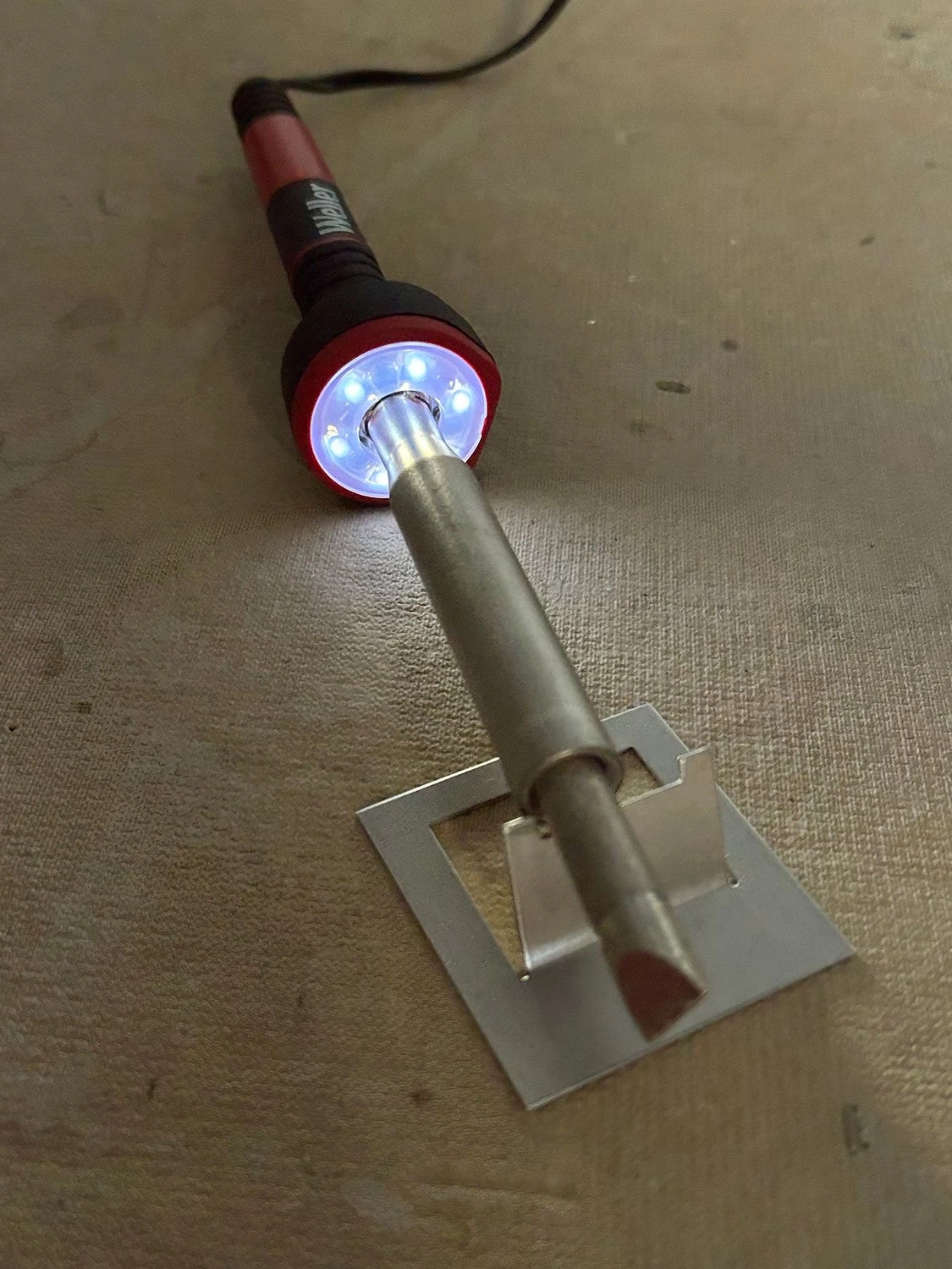 Weller 80 Watt Soldering Iron With LED Halo Ring 5 Weller 80 Watt Soldering Iron With LED Halo Ring - Image 5