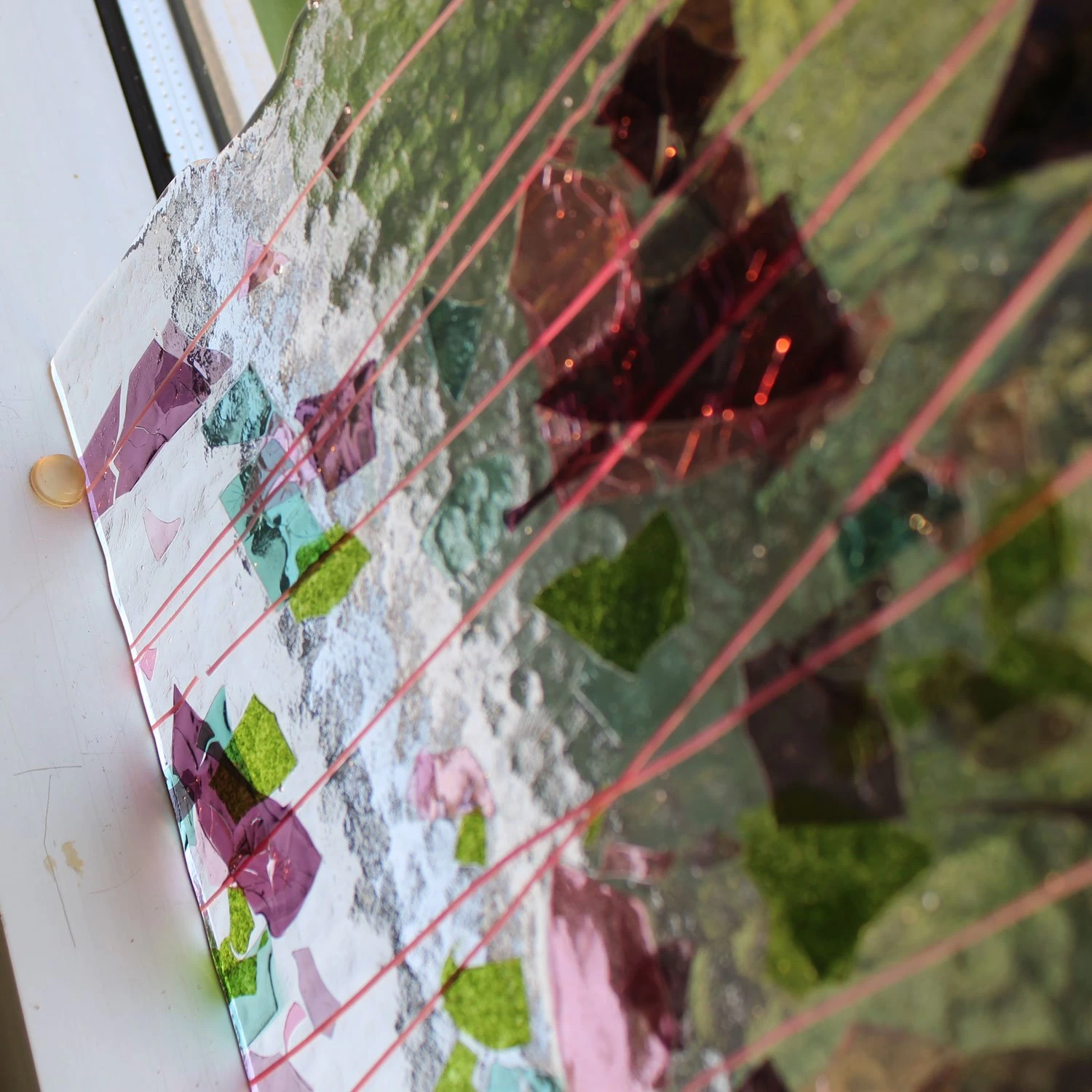 Bullseye Pink, Plum, Aqua And Green And Pink On Clear Fracture-Streamer - 90 COE 4 Bullseye Pink, Plum, Aqua And Green And Pink On Clear Fracture-Streamer - 90 COE - Image 4