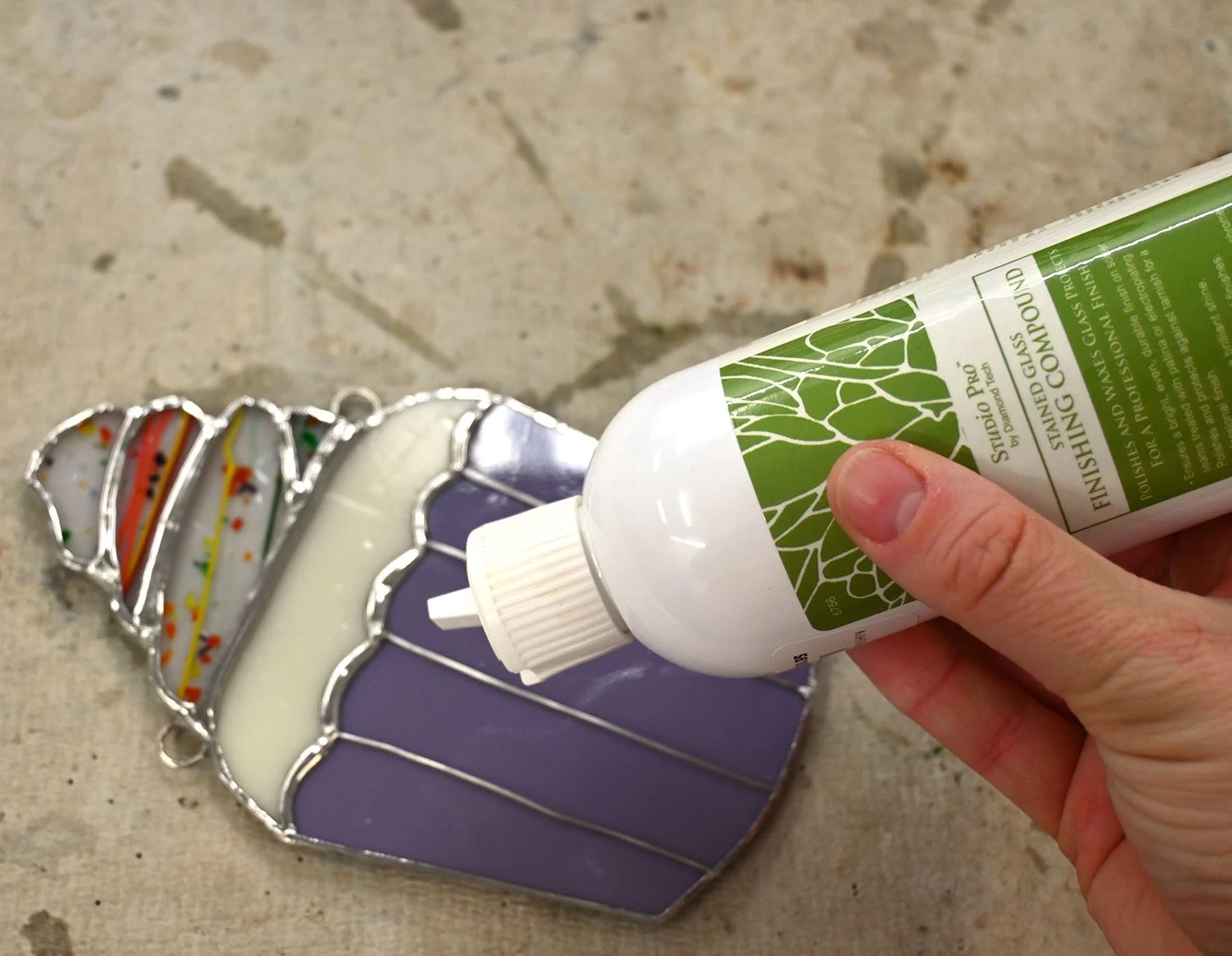 Studio Pro Finishing Compound - 12 Oz 4 Studio Pro Finishing Compound - 12 Oz - Image 4