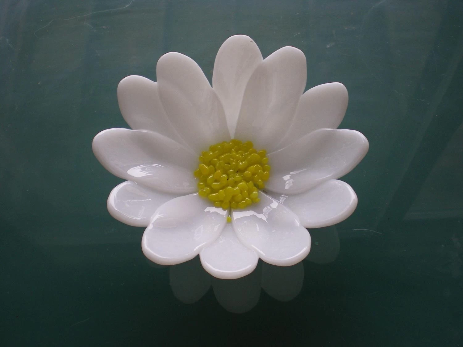 Bullseye Tekta Opal White 3mm - 90 COE 3 Bullseye Tekta Opal White 3mm - 90 COE - Image 3