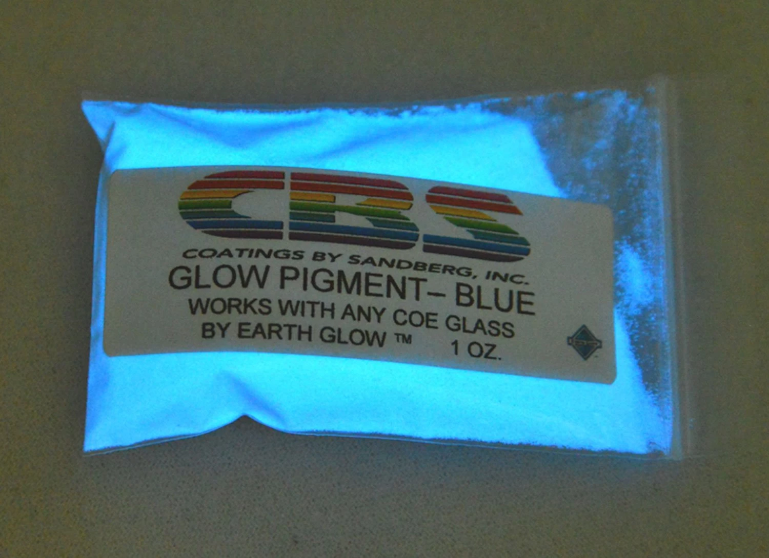 CBS Blue Glow Pigment 1 Oz 4 CBS Blue Glow Pigment 1 Oz - Image 4