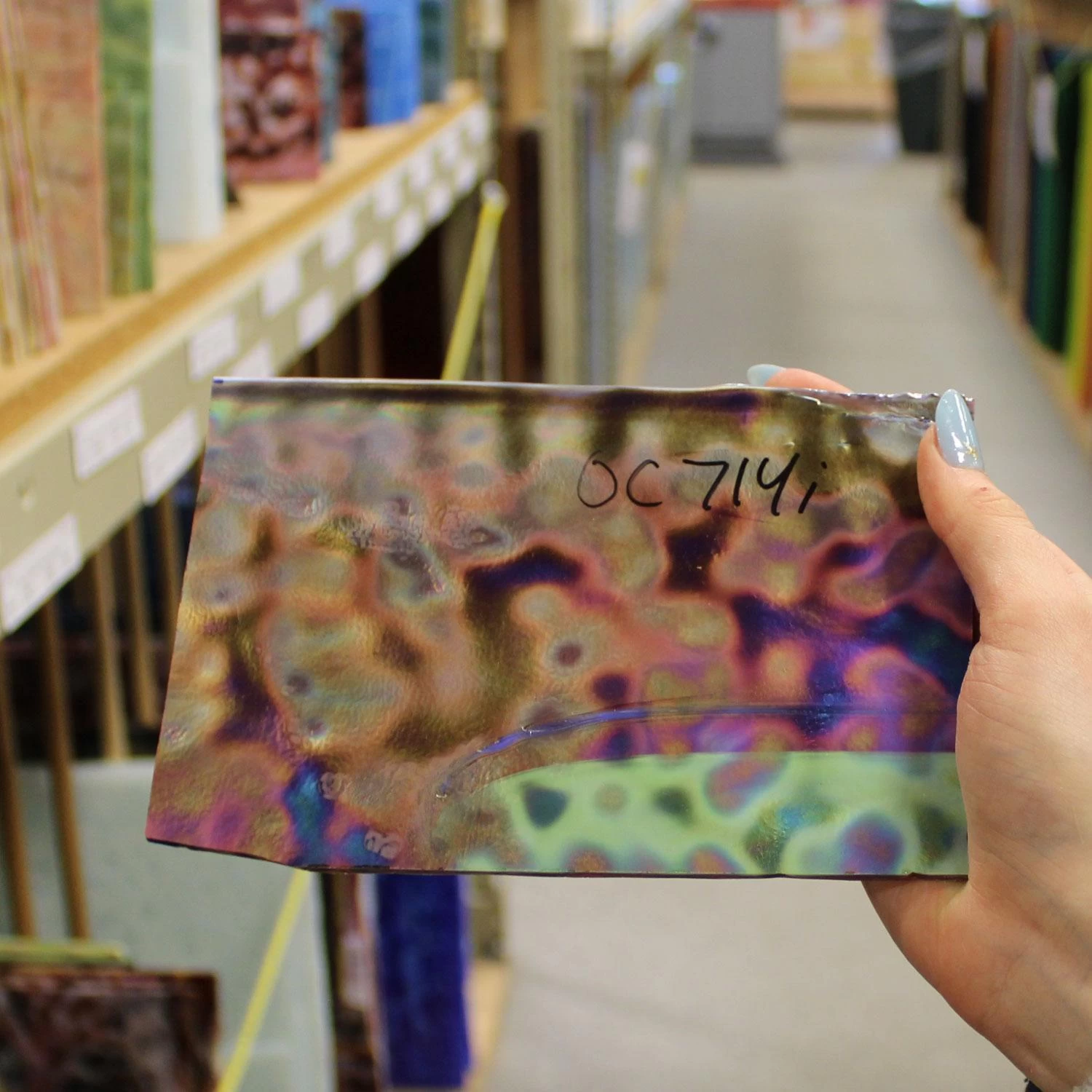 Oceana Red, Cobalt Blue And Green Iridized 6 Oceana Red, Cobalt Blue And Green Iridized - Image 6