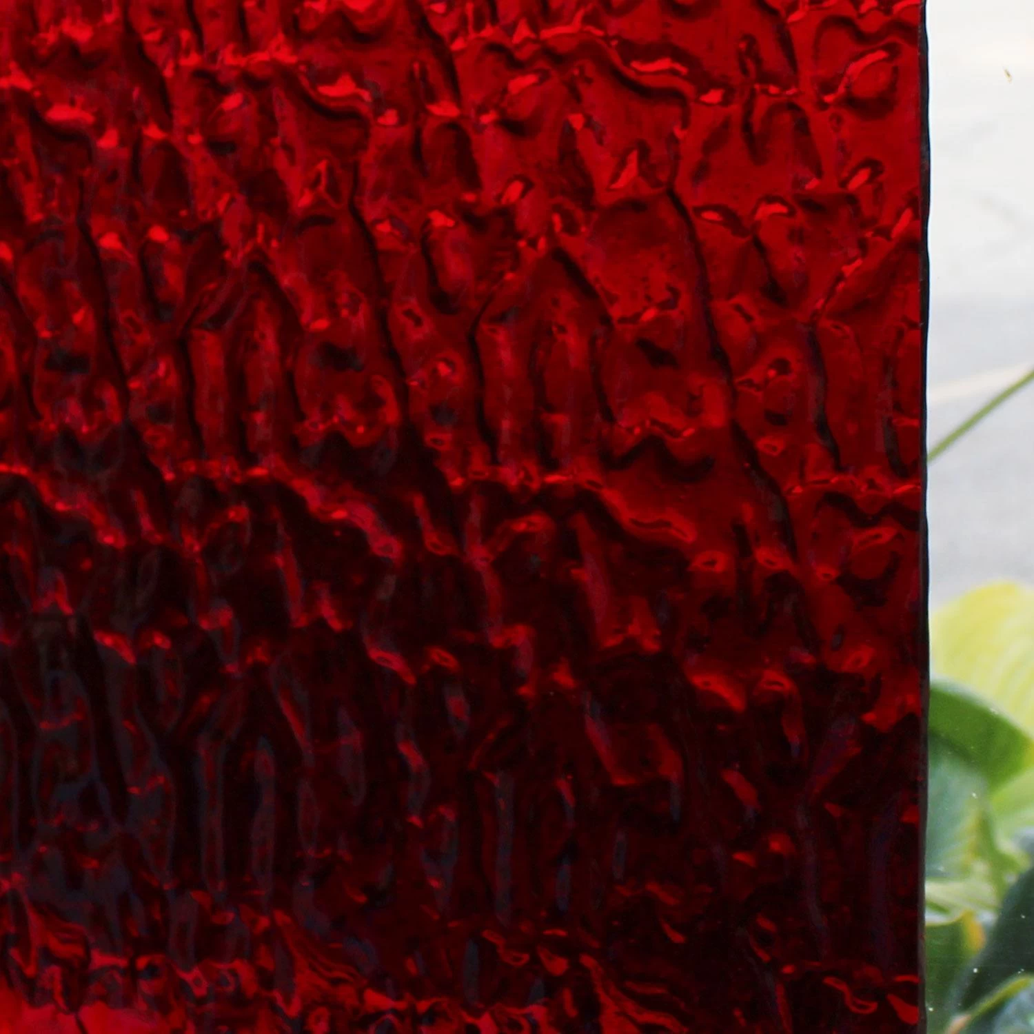 Wissmach Dark Red Transparent Flemish 7 Wissmach Dark Red Transparent Flemish - Image 7