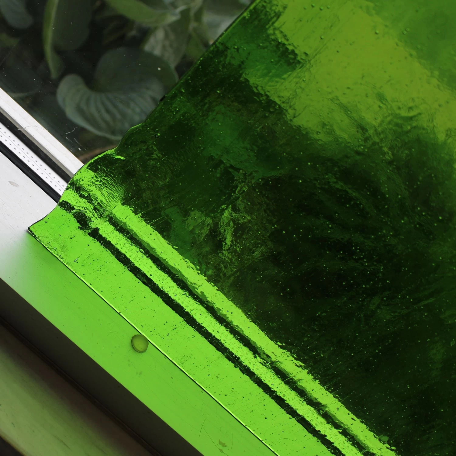 Tiffany Today Grass Transparent 4 Tiffany Today Grass Transparent - Image 4